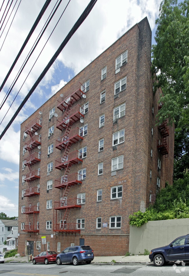 622 Van Cortlandt Pk Ave Yonkers, NY 10705 Rentals Yonkers, NY