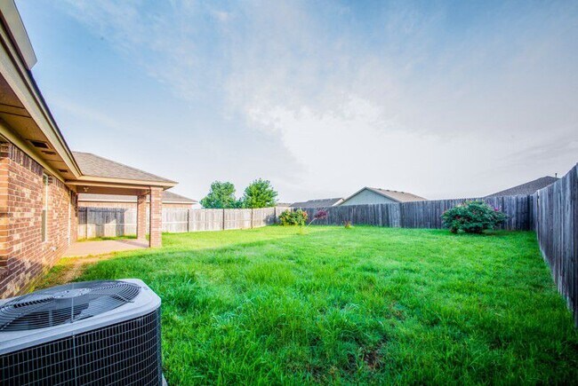 Building Photo - 4220 Prescot Dr
