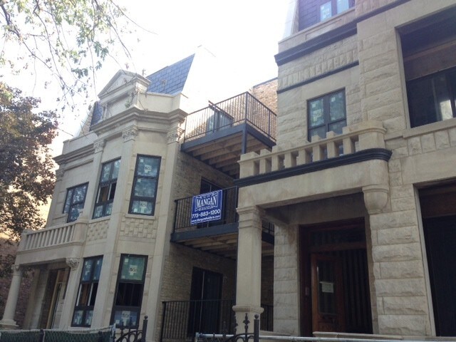 Building Photo - 3749 N Sheffield Ave