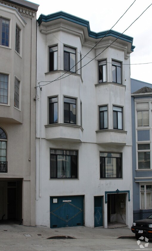 Building Photo - 1441 Washington St