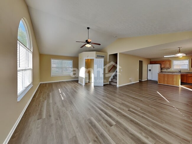 Foto del edificio - 5 S Ridge Dr