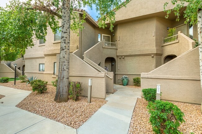 Photo - 15050 N Thompson Peak Pkwy (Scottsdale, AZ) Apartment