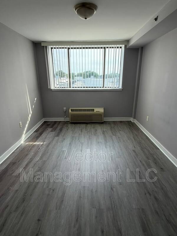 Building Photo - 1349 Dixwell Ave