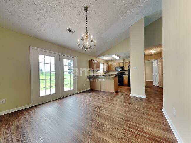 Foto del edificio - 1117 Long Meadow Dr