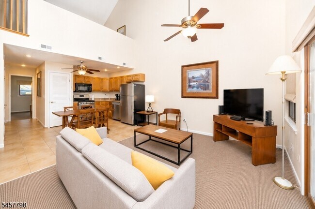 Foto del edificio - 5 Red Lodge Dr