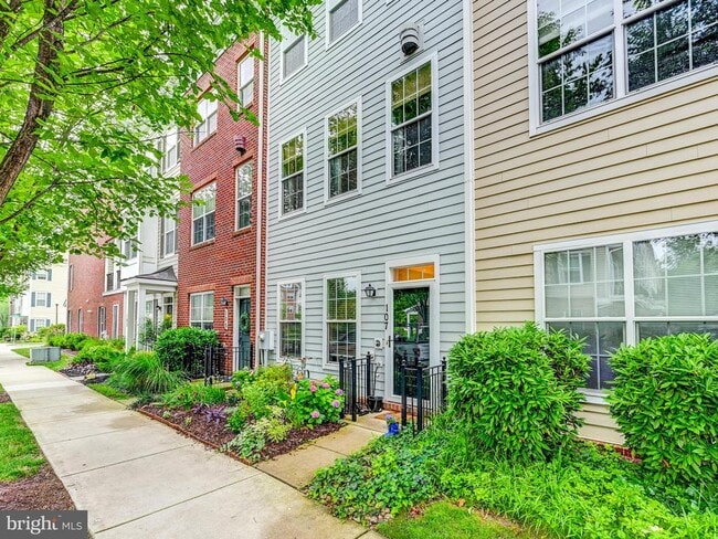 Building Photo - 107 Meridian Ln