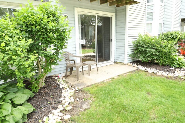 Foto del edificio - 118 Meadow Ridge Rd