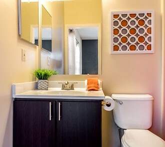 Foto del edificio - 4373 N Oval St
