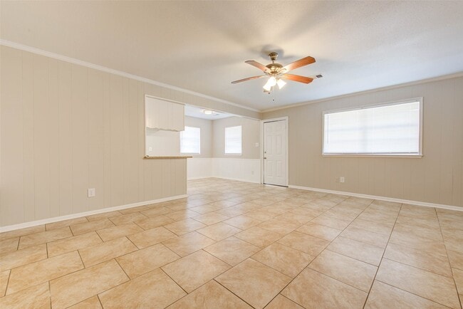 Building Photo - 8914 Stonehearth Ln