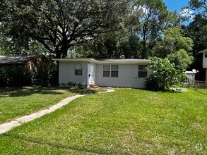 Building Photo - 5035 Campenella Dr