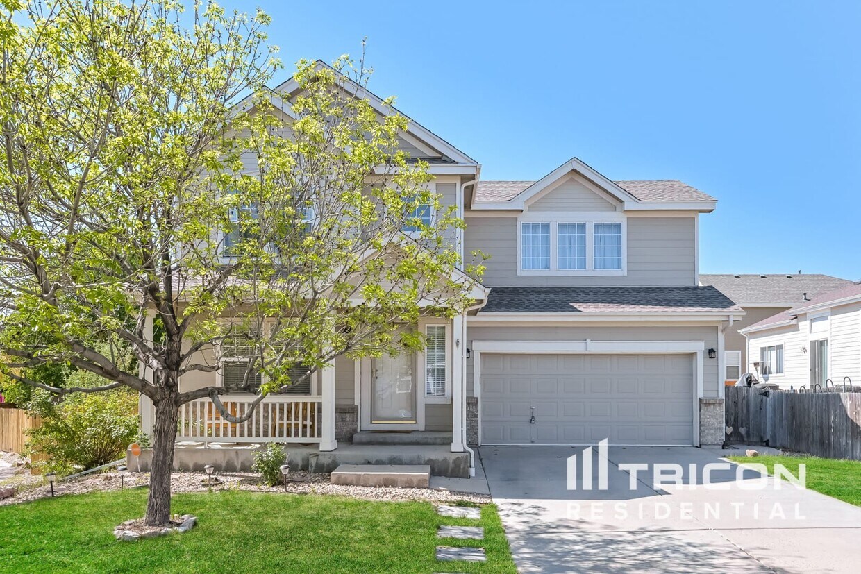Primary Photo - 419 Mt Cameron Ct