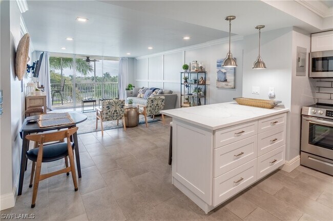 Building Photo - 3 Bluebill Ave