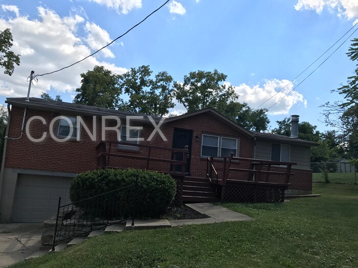 Primary Photo - 107 W Leslie Ave