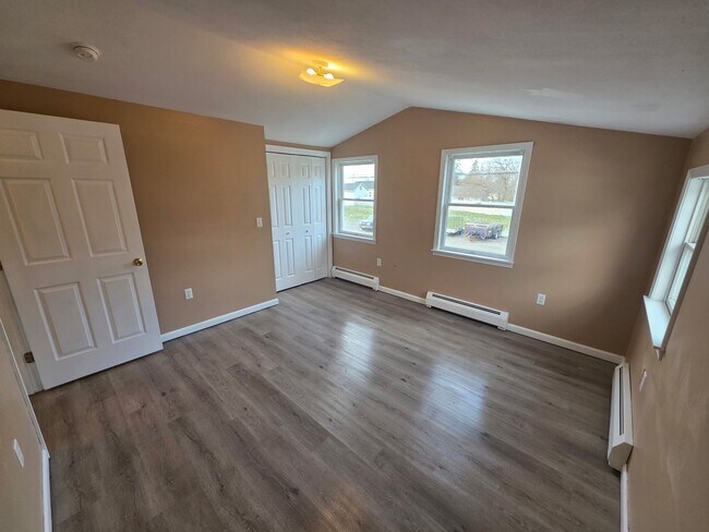 Foto del edificio - 96 E Schuyler St