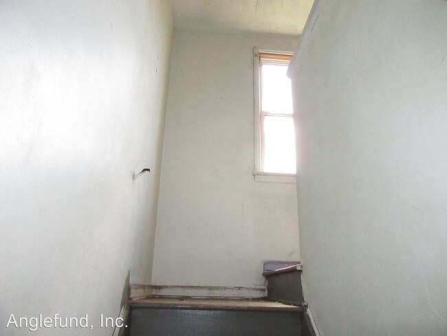 Building Photo - 3212 S Ethel St