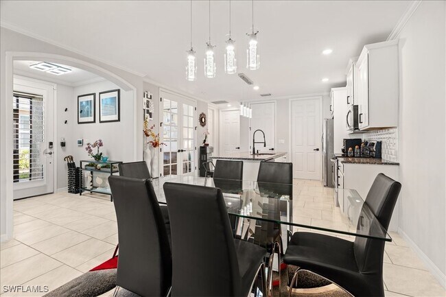 Foto del edificio - 14672 Edgewater Cir