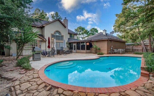Building Photo - 130 S Mill Trace Dr