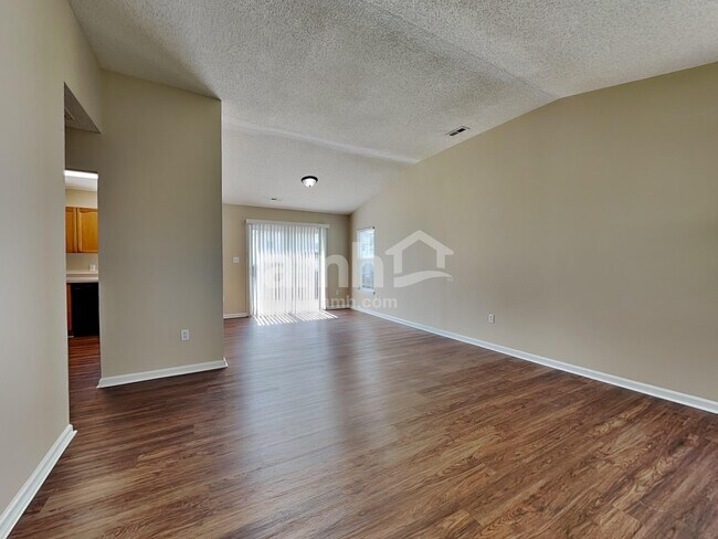 Foto del edificio - 3635 Chepstow Ct