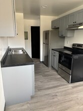 Building Photo - 595 Wagner Dr Building Photo - 595 Wagner Dr