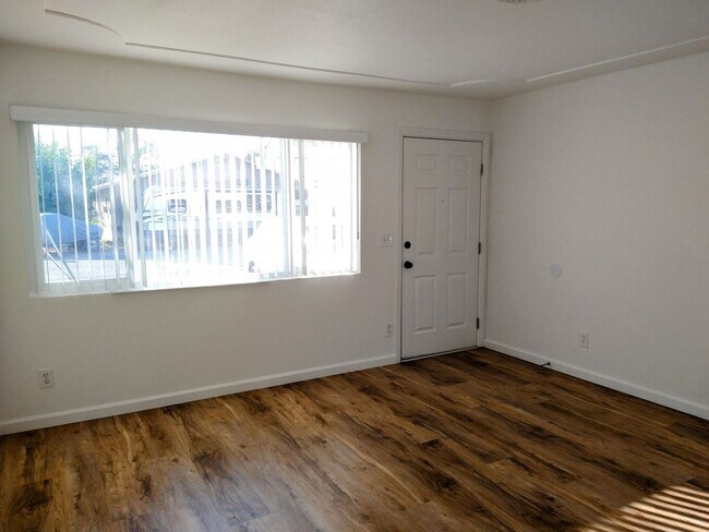 Foto del edificio - 2839 Duane Ave