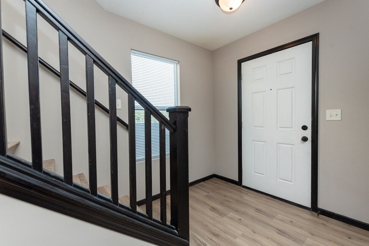 Foto principal - 11050 E Fawn Grove