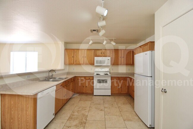 Foto del edificio - 25663 W Shooting Star Ln