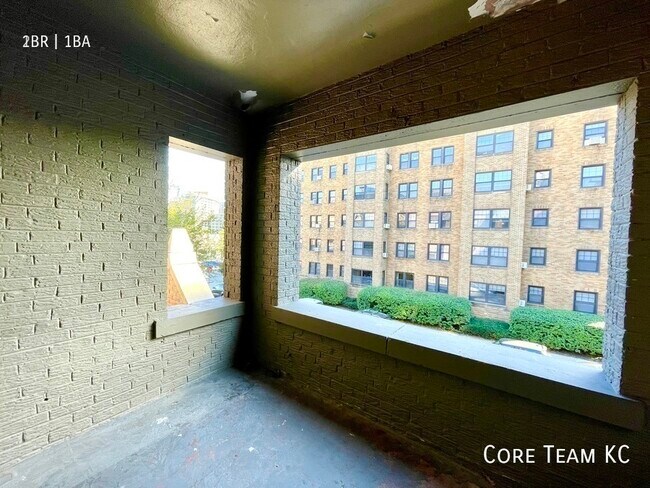 Foto del edificio - 710 W 48th St