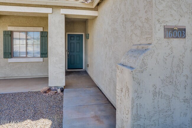 Foto del edificio - 16003 N Cristine Ln