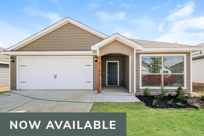 Foto principal - 401 Trinity Trail
