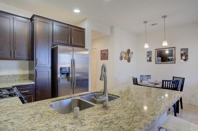 Foto del edificio - 5451 San Roberto