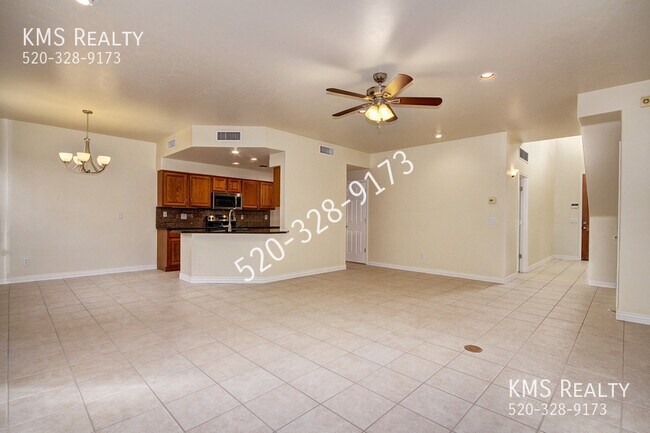 Foto del edificio - 635 Harvill Dr
