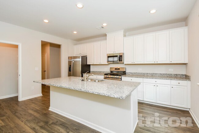 Foto del edificio - 148 Chapelcrest Ln