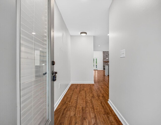 Foto del edificio - 138 River Breeze Dr