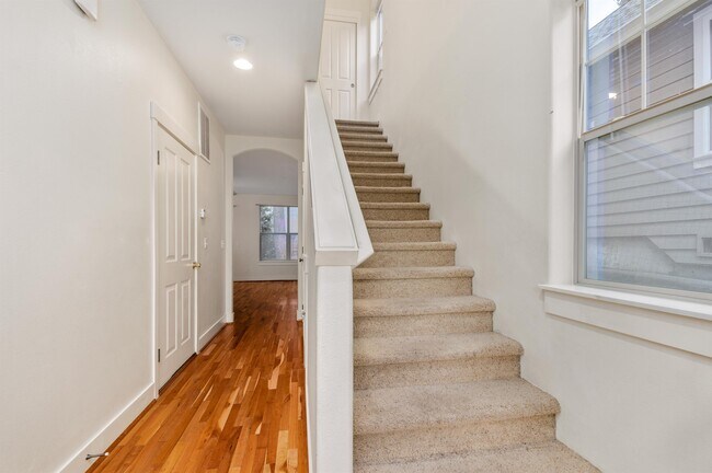 Foto del edificio - 3927 SW Troy St