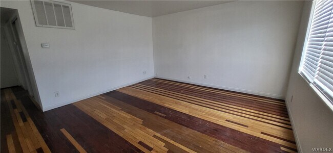 Building Photo - 2175 Riviera