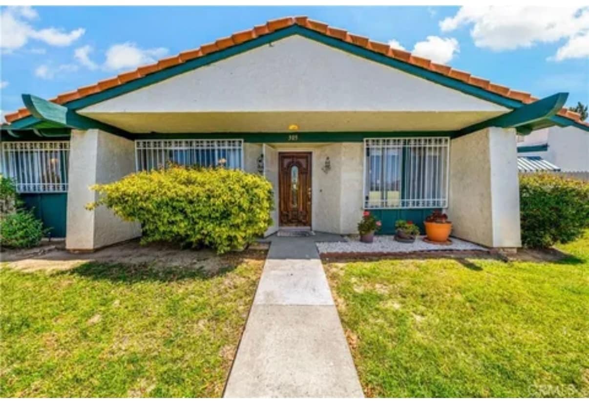 Foto principal - 305 King Ct