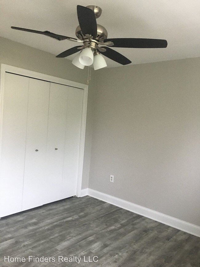 Foto del edificio - 3 br, 2 bath House - 9072 Kilt Place Ave.