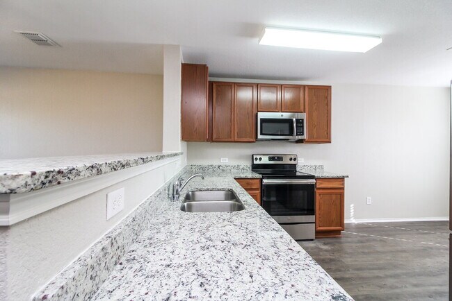 Foto del edificio - 1329 Castle Ridge Rd