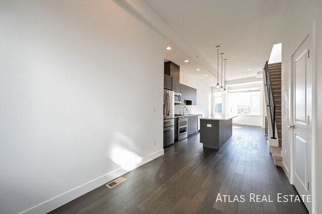 Photo - 2016 N Bryant St Apartment