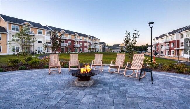 Building Photo - Halstead Plymouth