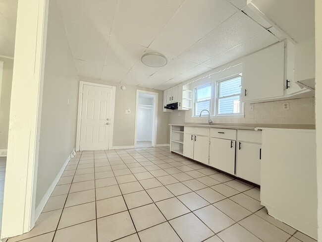 Foto del edificio - 2616 Porter Rd