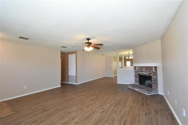 Building Photo - 1130 Seneca Dr