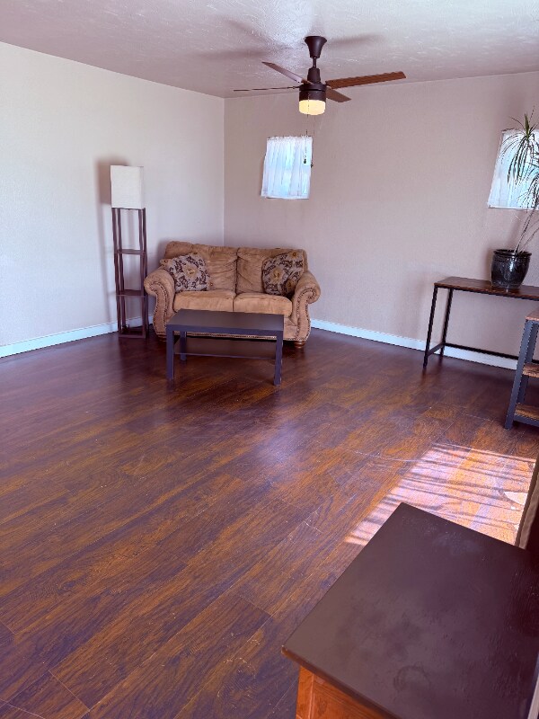 Foto del edificio - 140 3rd St
