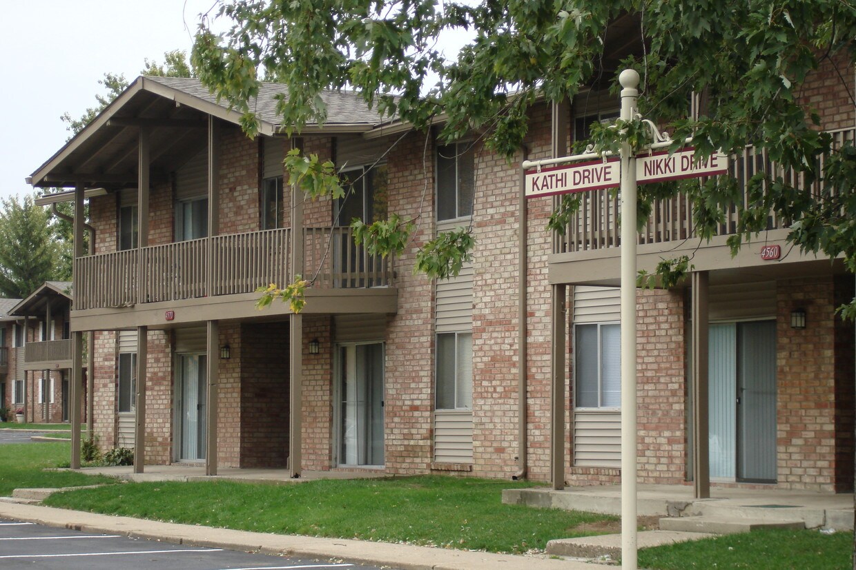 Beech Grove Village Apartments Indianapolis, IN