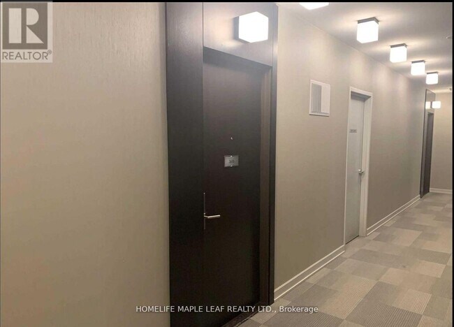 Building Photo - 60 Absolute Ave