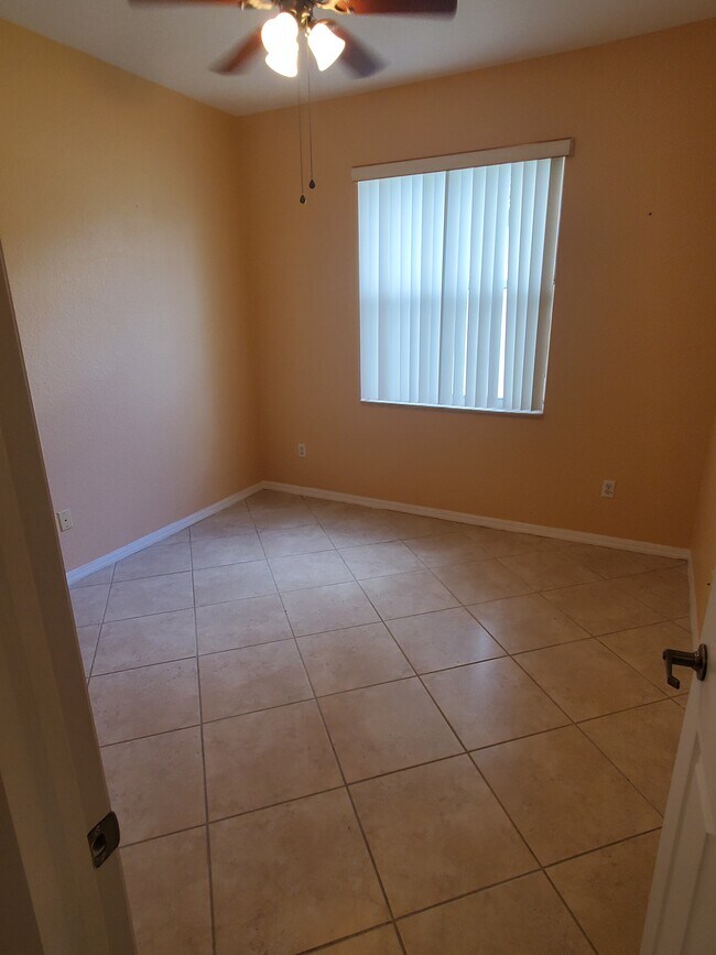 2nd bedroom - 8355 Siciliano St