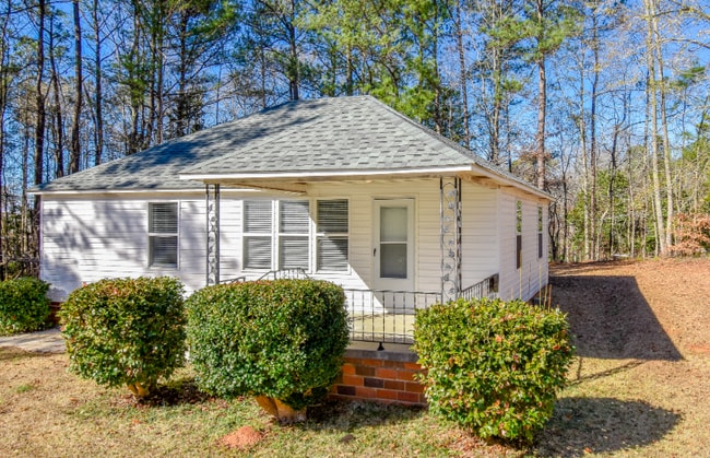 Building Photo - 1840 Worthy Rd