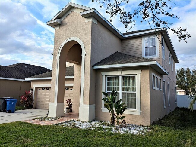 Building Photo - 7963 Camden Woods Dr