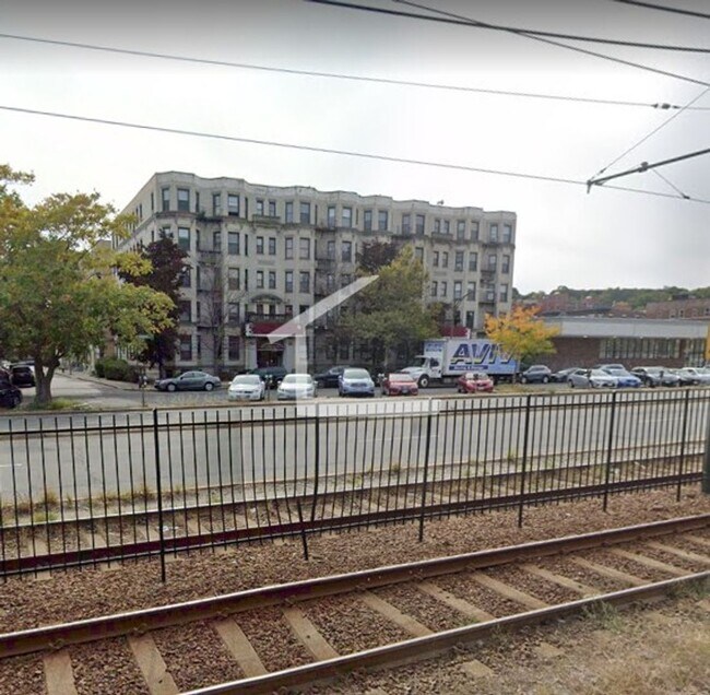 Foto del edificio - 5-1254 Commonwealth Ave
