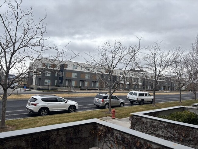 Building Photo - 4602 South Jordan Pkwy